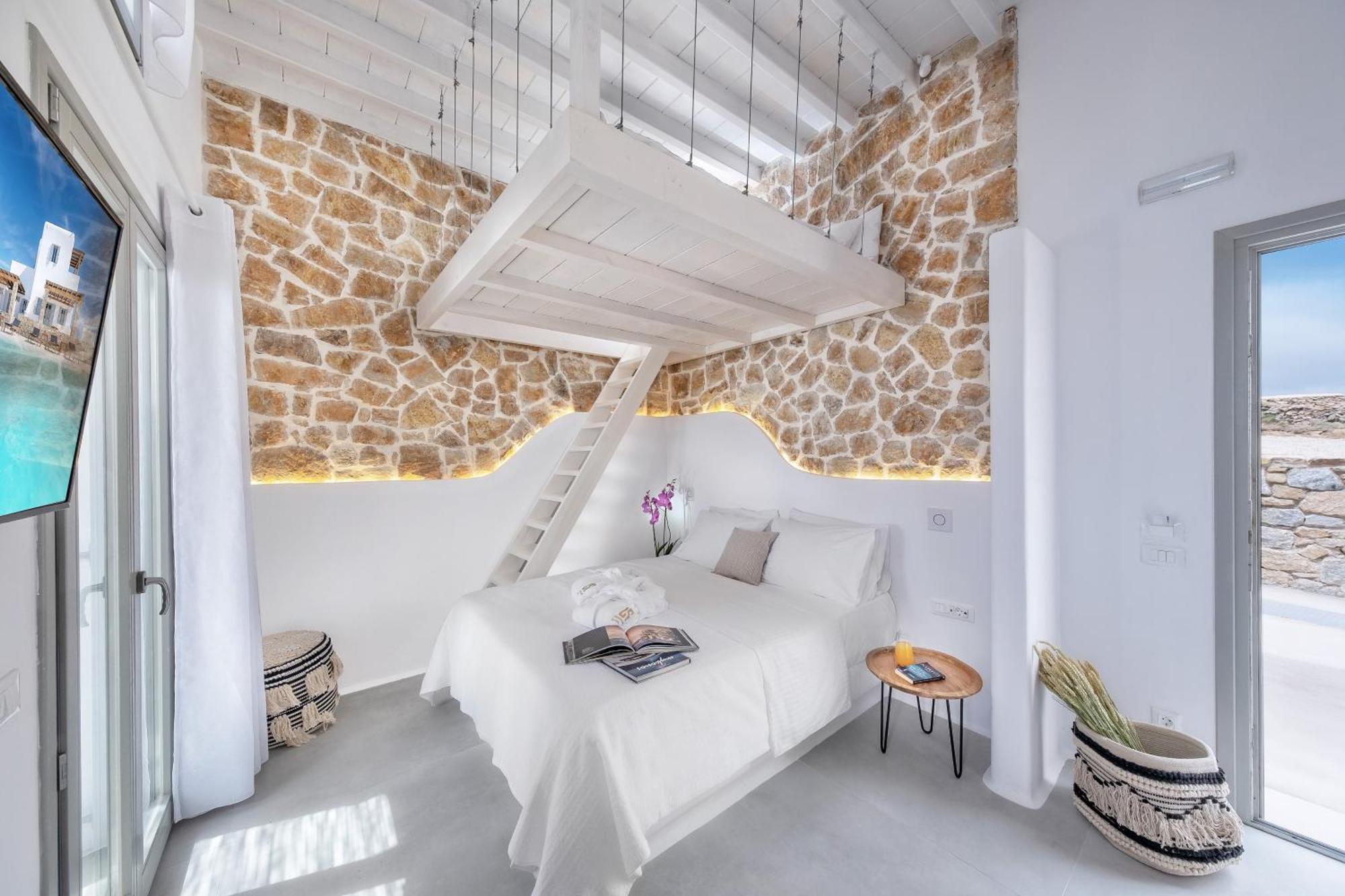 Legendary 4* Mykonos Town